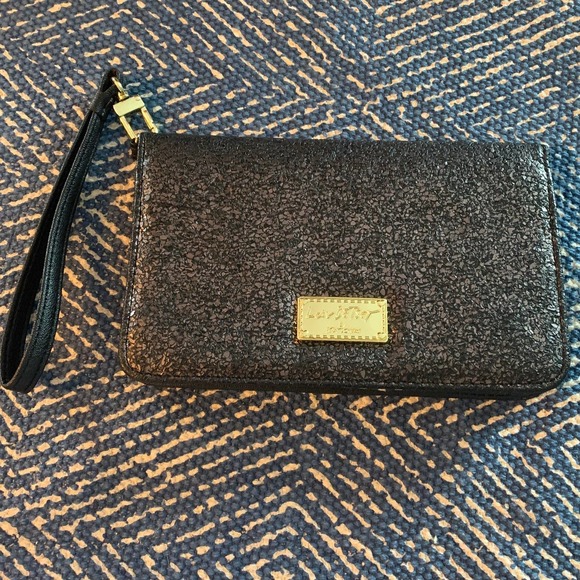 Betsey Johnson Handbags - Betsey johnson wallet